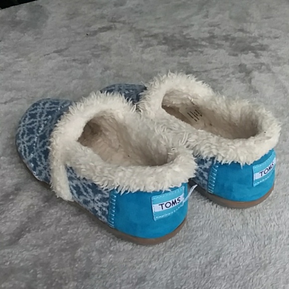 Toms Other - Tom's slippers